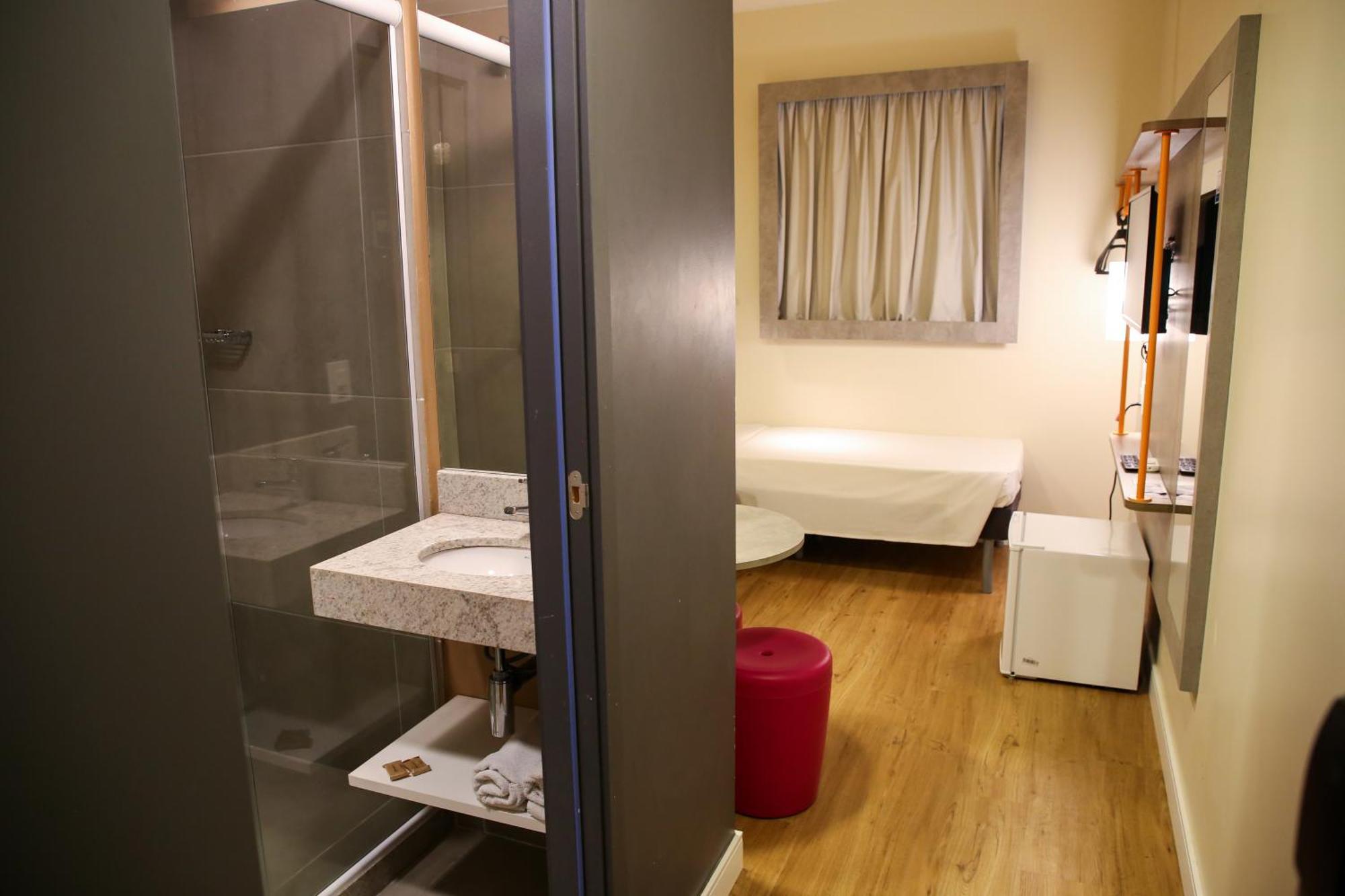 Ibis Budget Pajuçara 2*